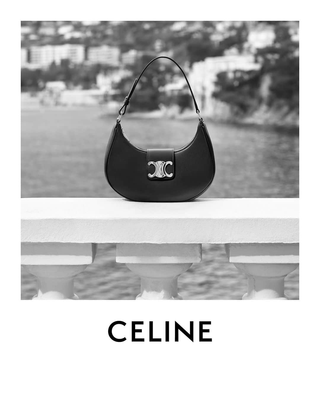 Celineさんのインスタグラム写真 - (CelineInstagram)「LA COLLECTION DES GRANDS CLASSIQUES 07  CELINE AVA TRIOMPHE BAG  COLLECTION AVAILABLE NOW IN STORES AND ON CELINE.COM  @HEDISLIMANE PHOTOGRAPHY  SAINT-JEAN-CAP-FERRAT MARCH 2023  #CELINEBYHEDISLIMANE」11月20日 18時18分 - celine