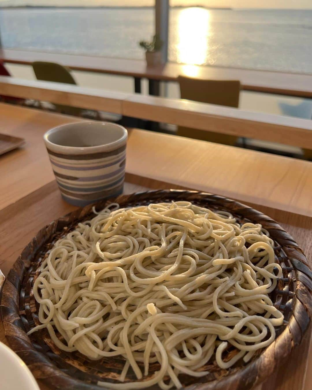 池森秀一さんのインスタグラム写真 - (池森秀一Instagram)「大分の蕎麦旅で素晴らしい出会いと沢山の幸せを頂きました✨またゆっくり行きたいです♪  #DEEN #池森秀一 #musicproducer #DEEN蕎麦森 #池森そば #そば #蕎麦 #蕎麦ランチ #DEEN池森秀一の365日そば三昧 #蕎麦の世界 #毎日お蕎麦 #大分 #秋そば #新そば #耶馬溪 #本耶馬渓 #中津 #れじゃぐる #高田そば翔 #SOBACAFEゆうひ #野良レンジャー #首藤将太」11月20日 18時23分 - ikemori_shuichi