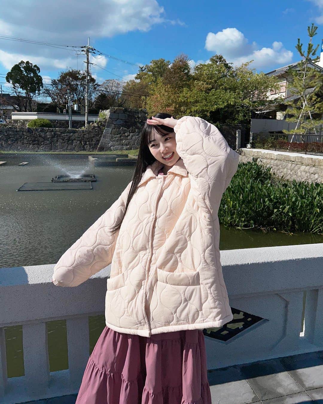  小浜桃奈さんのインスタグラム写真 - ( 小浜桃奈Instagram)「🍵🌰in.奈良🦌 本番前にちょこっとお散歩したの〜  ピンクのダウンは @renonqleofficial 🎀ｶﾜｲｲ 急に寒くなったので大活躍💕  #pr」11月20日 18時39分 - momona_kohama