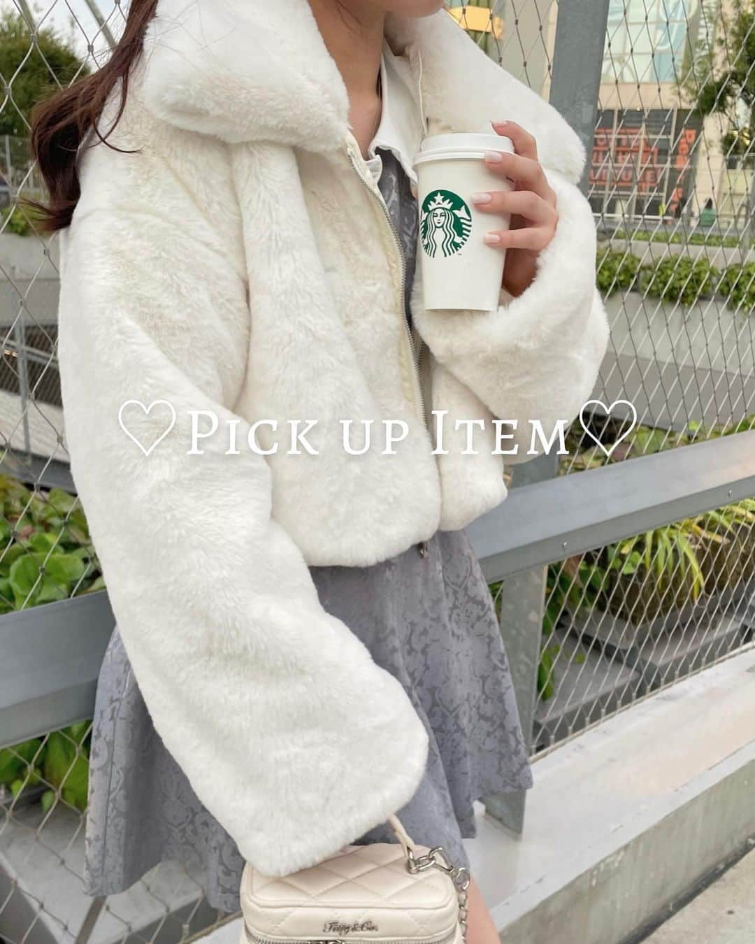 ティティ&コーのインスタグラム：「. 今週のPick up Item🪄︎︎◝✩ ⭐️←SALE中 ⁡ ・ファージャケット ¥13,200 ⁡ ⭐️ツイードショートジャケット ¥9,900→¥6,930 ⭐️ツイードプリーツミニスカパン ¥7,700→¥6,930 ⁡ ・パールビジューカーディガン ¥6,930 ⁡ ・ツイードスタイルアップスカパン ¥7,700 ⁡ ・ニットリボンワンピース ¥8,910 ⁡ ⭐️ロゴ入り千鳥ニットワンピース ¥9,900→¥7,920  ・チョーカーニットリボントップス ¥6,930 ⁡ ⁡ #tittyandco #ガーリー#参戦服 #骨格ストレート#骨格ナチュラル#骨格ウェーブ #推し活コーデ #冬コーデ#デートコーデ#モテコーデ#フェミニンコーデ#ニットコーデ#リボン#冬コーデ ⁡ ⁡ ⁡」