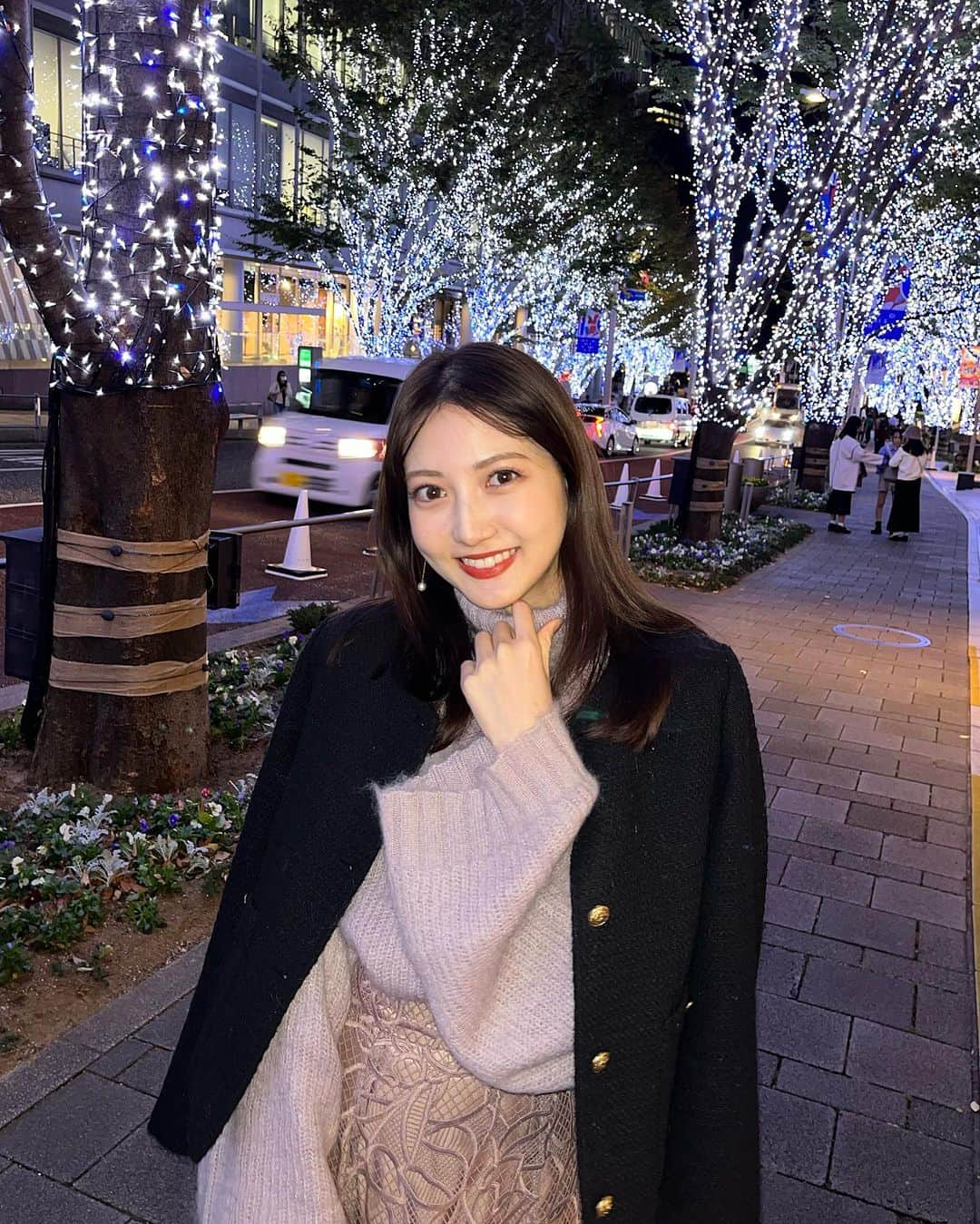 宮﨑葉苗のインスタグラム：「. 写真バージョン🤳✨  東京タワーが頭にくっついて見える🗼笑」