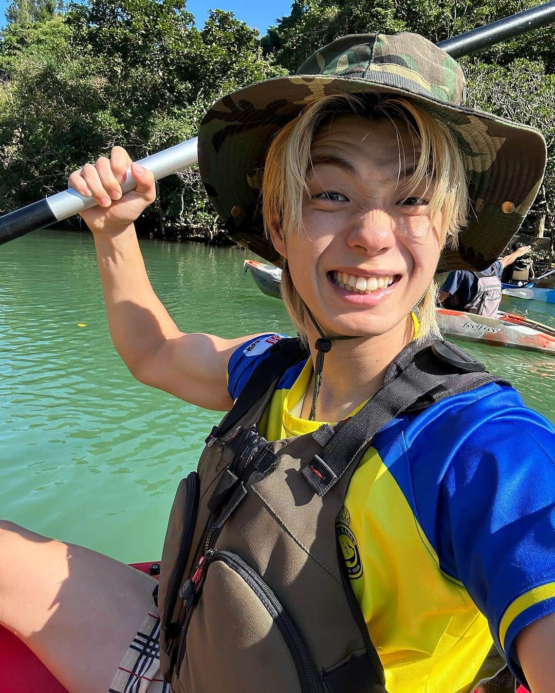 木村太陽さんのインスタグラム写真 - (木村太陽Instagram)「Okinawa trip 🏝️  I took a good vacation in Japan 🇯🇵   I snorkeled, kayaked, shopped🤩  Next go to Manchester 🩵🩵  #okinawa #okinawatrip #okinawajapan #allnipponairways」11月20日 20時12分 - taiyojr.10