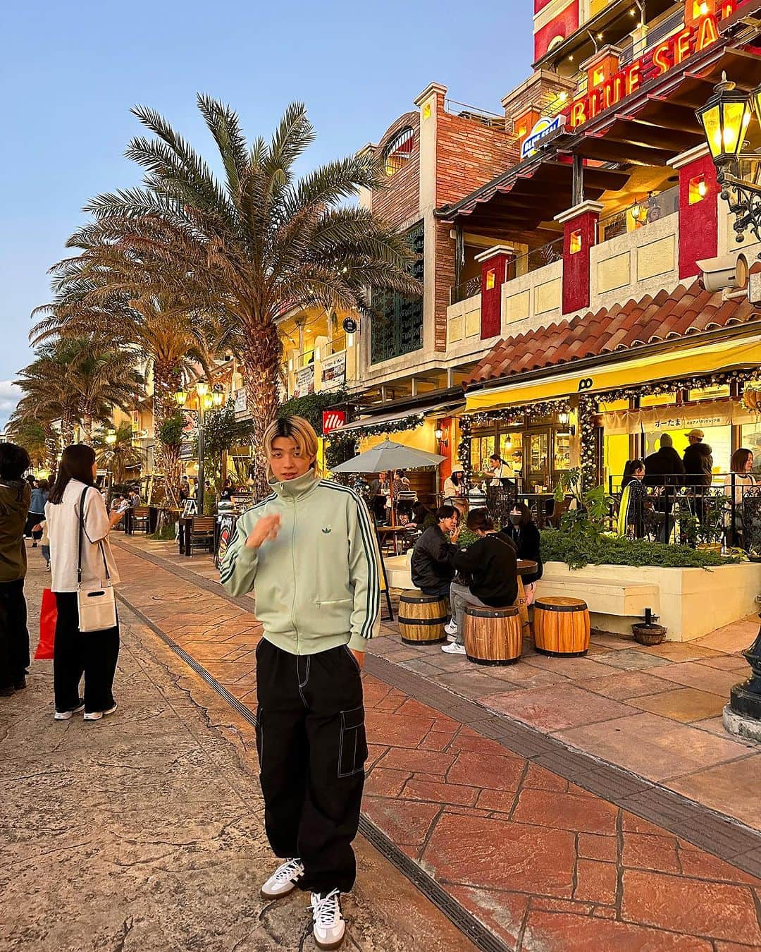 木村太陽のインスタグラム：「Okinawa trip 🏝️  I took a good vacation in Japan 🇯🇵   I snorkeled, kayaked, shopped🤩  Next go to Manchester 🩵🩵  #okinawa #okinawatrip #okinawajapan #allnipponairways」