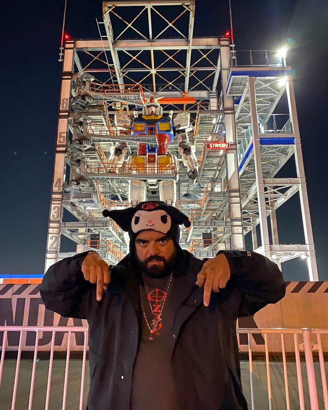 のインスタグラム：「@hypebeastmusic : @wackomaria_guiltyparties が東京・中目黒に構える旗艦店 PARADISE TOKYO にて、米 LA を拠点に活動するグラフィティアーティスト @nastyneckface を迎えたアートショーが、11月22日（水）18時より開催される。  本イベントは、店内に特設の壁を設置し、今回のパーティーのためにネックフェイスがグラフィックアートを描いたグラフィックアートや作品の展示、コラボレーションアイテムの先行販売を実施。コラボレーションアイテムとして、コーチジャケット、スウェット、フーディ、ハワイアンシャツ、ロングスリーブTシャツ、Tシャツ、キャップ、キーホルダーの他、スペシャルアイテムも並ぶそうだ。また、同日23時からは渋谷の STUDIO FREEDOM にて、DYGL（デイグロー）や ALI らのライブを予定したアフターパーティも行われる Photo : WACKO MARIA」