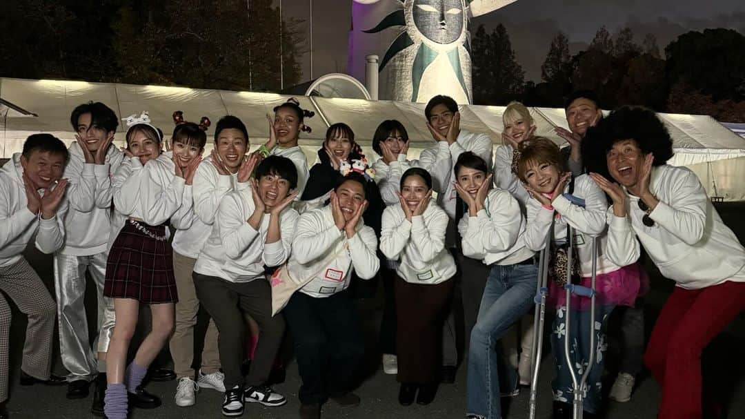 豊田真丸さんのインスタグラム写真 - (豊田真丸Instagram)「「おはパー」 2日間、本当にありがとうございました！！  おは朝を観てくださってる皆さまと直接お会いできる事が本当に嬉しくて、凄く凄く幸せな時間でした(^^)  また来年も皆と会いたい！！ めちゃくちゃ楽しかったな〜😊  #おは朝 #おは土 #おはパー」11月20日 21時11分 - snmr_official