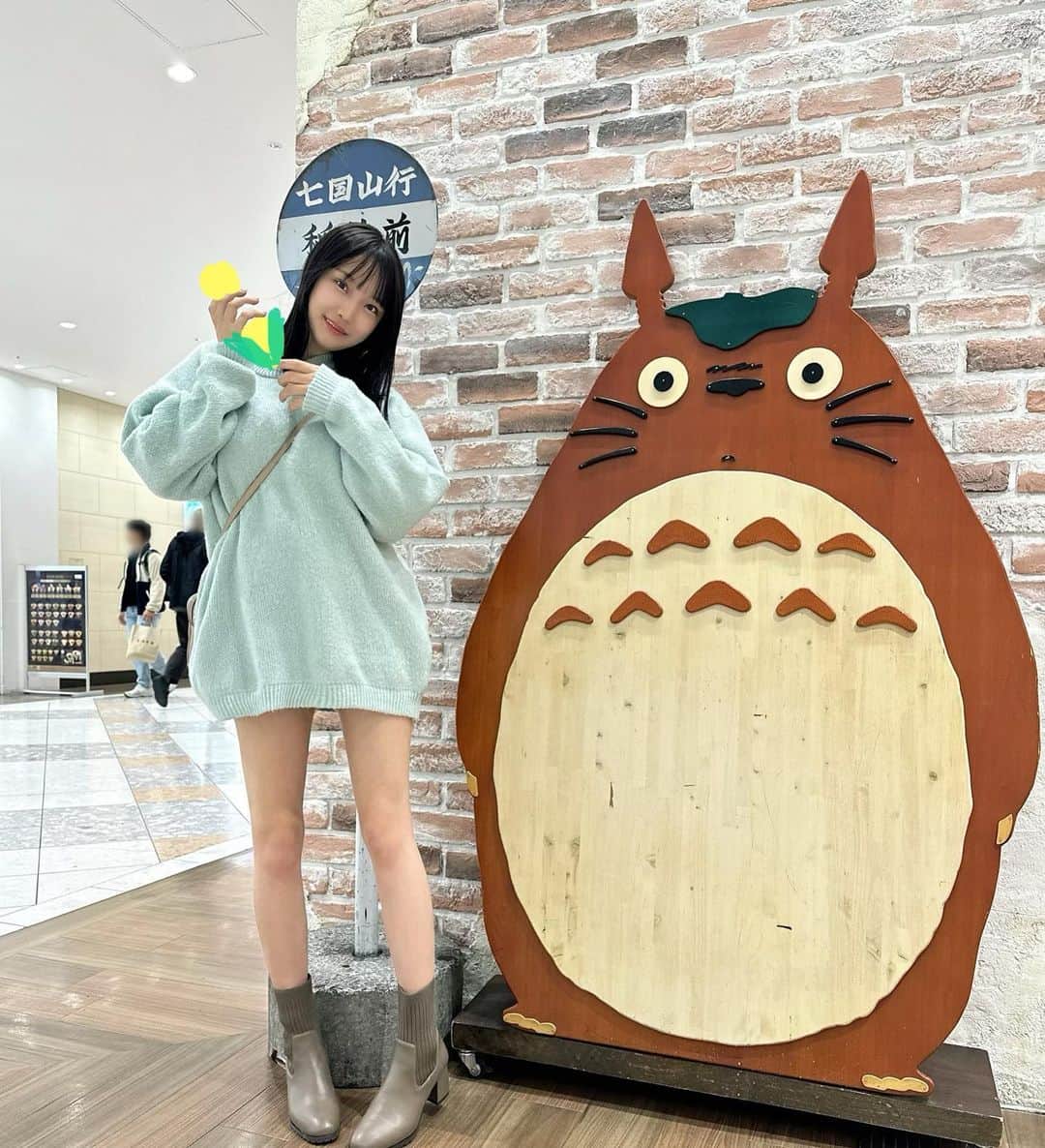 世良ののかのインスタグラム：「ジブリグッズ増やした！ かわいすぎ、、しあわせ😭💕 (1枚目はとうもろこしもってる)」