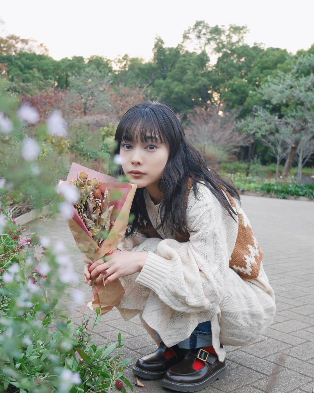 ＹＡＥ【MIO・YAE】のインスタグラム：「🍂🌿 ともだちが撮ってくれたお写真📸 #photo#photography#camera」