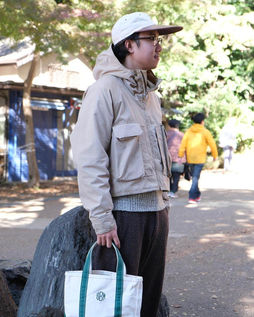 dracaenaさんのインスタグラム写真 - (dracaenaInstagram)「Men's Recommend items  "orvis" GORE-TEX fishing jacket🎣 ¥29,700-  "L.L.Bean"  Wool knit🐑 ¥7,700-  "Pioneer" wool slacks👖 ¥15,400  "L.L.Bean"  bean tote💼 ¥6,600-  INSTAGRAM @dracaena_kichijoji  #Dracaena_Kichijoji #DracaenaKichijoji #DracaenaNorth  #dracaena  #VintageShop  #Vintage  #Kichijoji  #吉祥寺 #古着屋 #ドラセナ吉祥寺 #ドラセナ  #井の頭公園 #七井橋通り  #ヴィンテージショップ #ヴィンテージ #古着 #🇺🇸 #🇨🇦 #🇯🇵  #unitedstates  #canada  #buyingtrip」11月20日 21時40分 - dracaena_kichijoji