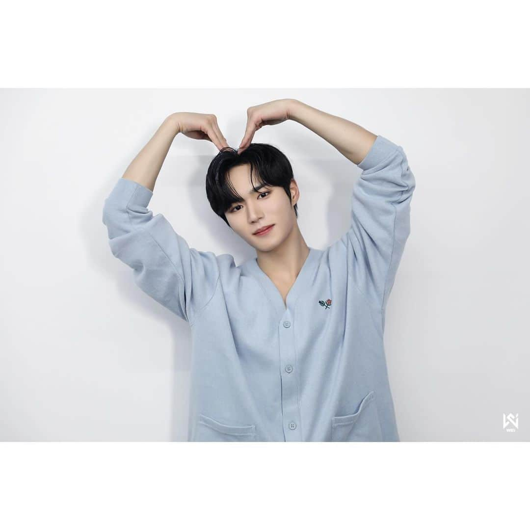 WEiさんのインスタグラム写真 - (WEiInstagram)「[POST] 생♥아기햇살 김준서 내려온 날♥일  https://naver.me/FTqLriSt  #위아이 #WEi #김준서 #KIMJUNSEO」11月20日 21時52分 - wei__official