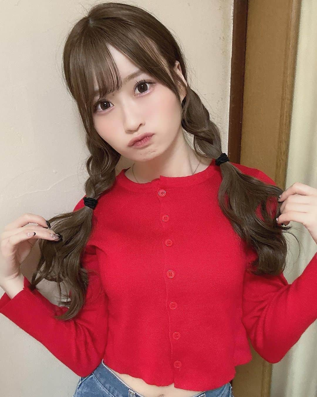 佐野心音のインスタグラム：「red❤️」