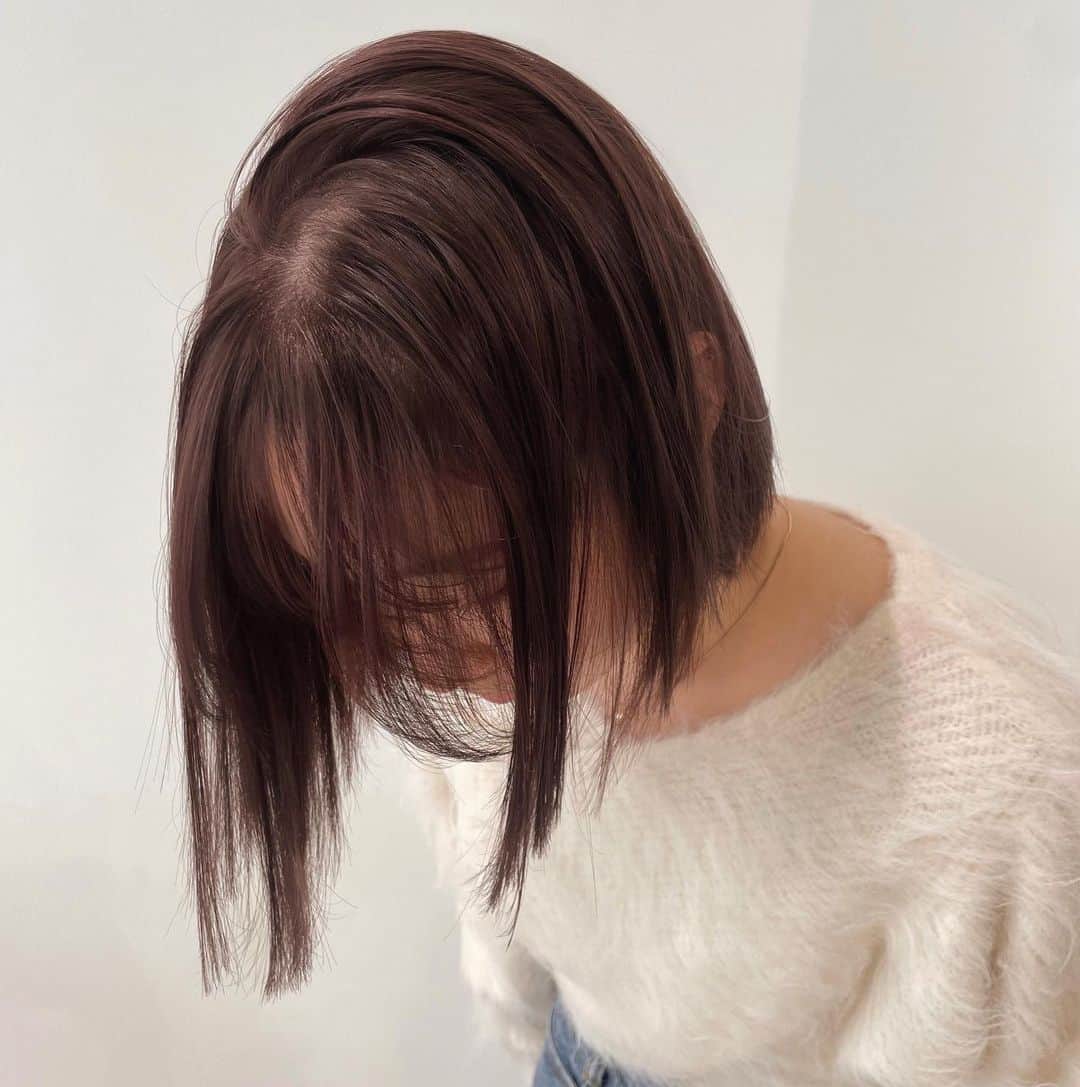YochiMiku さんのインスタグラム写真 - (YochiMiku Instagram)「choco brown 🤎 冬の一推しcolor🫘🥣  こっくり濃厚カラーで冬っぽく⛄ 私もchoco brown リピート中です♡」11月20日 22時24分 - yochi_miku
