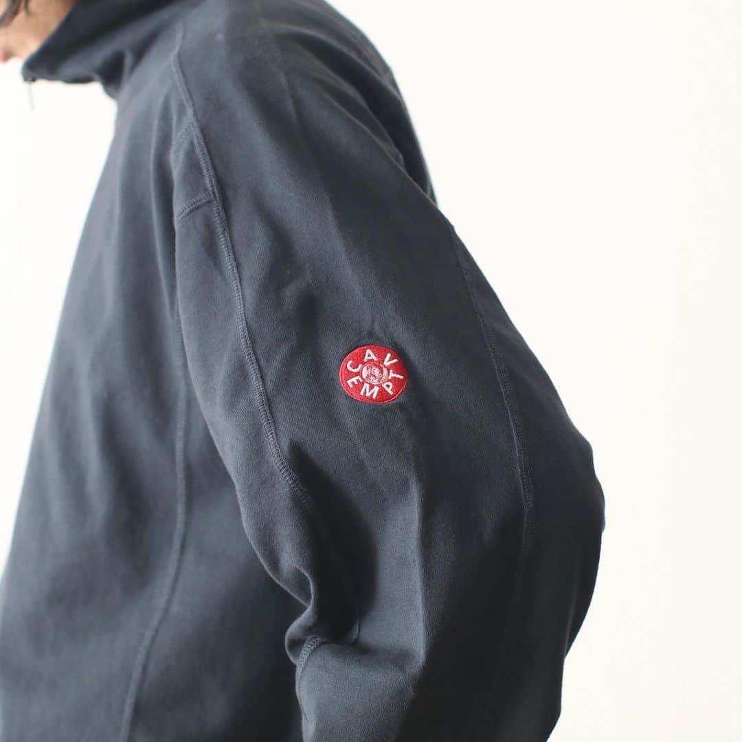のインスタグラム：「_ C.E / シーイー “OVERDYE HALF ZIP TURTLE LONG SLEEVE T”  ¥ 23,100- _ 〈online store / @digital_mountain〉 https://www.digital-mountain.net  _ 【オンラインストア#DigitalMountain へのご注文】 *24時間受付 *14時までのご注文で即日発送　 tel：084-973-8204 _ We can send your order overseas. Ordering procedure details can be found here. >>http://www.digital-mountain.net/html/page56.html  _ #CE #cavempt  #シーイー _ 実店舗：@wonder_mountain_ #WonderMountain  〒720-0033  広島県福山市船町2-23 JR 「#福山駅」より徒歩10分 #ワンダーマウンテン #japan #hiroshima #福山 #福山市 #尾道 #倉敷 #鞆の浦 WOMEN/GOODS： @hacbywondermountain _」
