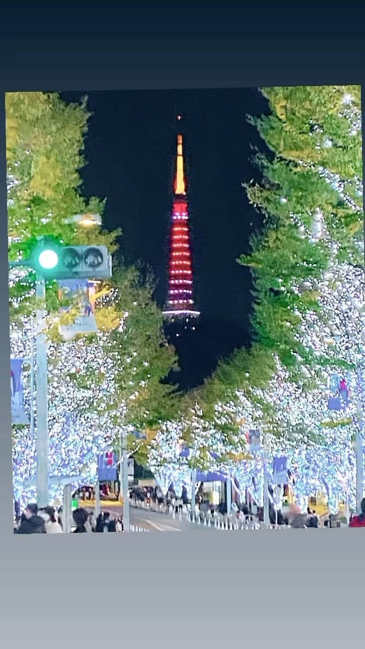 平子理沙のインスタグラム：「けやき坂のイルミネーションと東京タワーのイルミネーションが綺麗だったよ〜🗼✨✨✨✨✨ #けやき坂イルミネーション#lifestyle#beauty#fashion#risahirako#平子理沙」