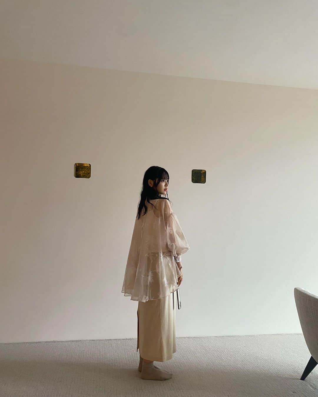 鎮西寿々歌のインスタグラム：「この日のお洋服🦢 タグ付けしてるよ あかりちゃんのコーディネートもめちゃかわ😮‍💨 浴衣もかわいかった  #おすずの福」