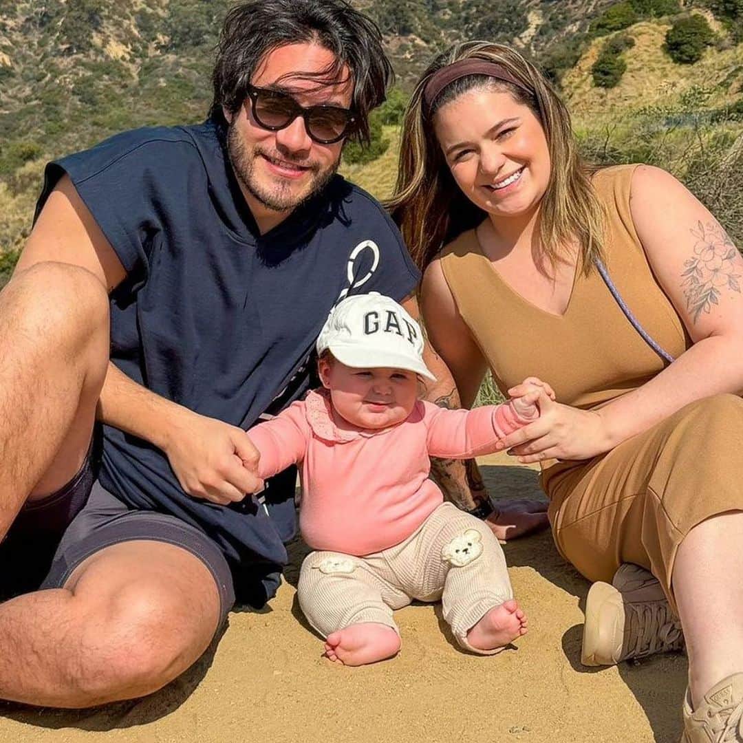 Hugo Glossのインスタグラム：「Papai leão! Nesta segunda (20), após entrevista ao #Fantástico, Eliezer Netto revelou nas redes sociais que contratou uma equipe para gerenciar os comentários sobre a filha. No Instagram, ele reforçou que pretende processar qualquer pessoa que publicar ataques e ofensas contra Lua di Felice na web.  “Internet não é terra sem lei, o processo pode ser tanto criminal que vai de 3 meses a 1 ano de prisão, ou cível, pedido de danos morais, proibição de citar a vítima com passível de multa...”, alertou o influencer. “Todos estão sendo printados, gravados e identificados. Contratei quatro pessoas somente para acompanhar, printar e gravar todo e qualquer comentário que ofende minha filha ou minha família em qualquer página e todas as redes (…) Não vou deixar passar ninguém. (...) Todos vão pagar. Eu não vou parar”, garantiu Eliezer. Certíssimo! (📸: Reprodução/Instagram)」