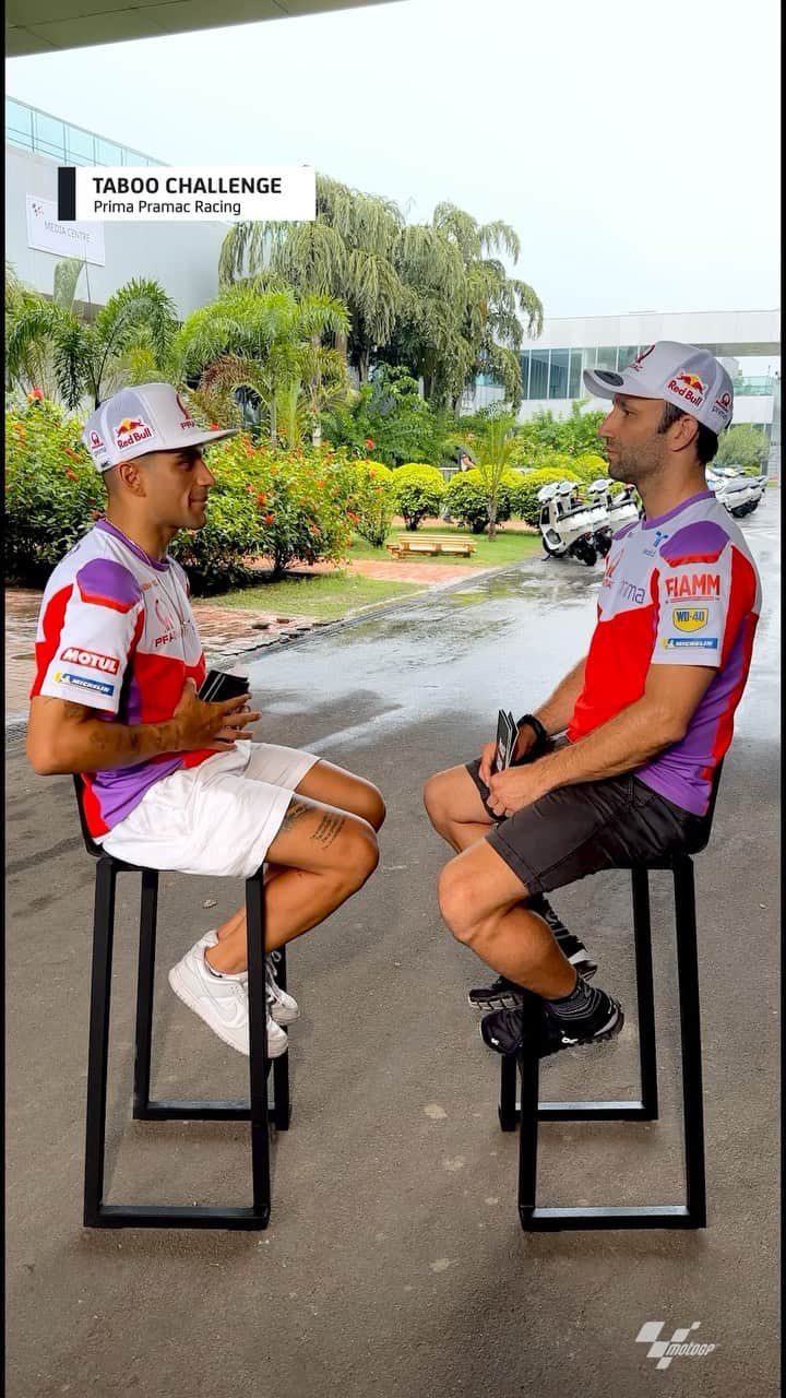 MotoGPのインスタグラム：「And that’s how to nail #MotoGP’s taboo challenge! 😎  #Motorsport #Motorcycle #Racing #JM89 #JZ05」