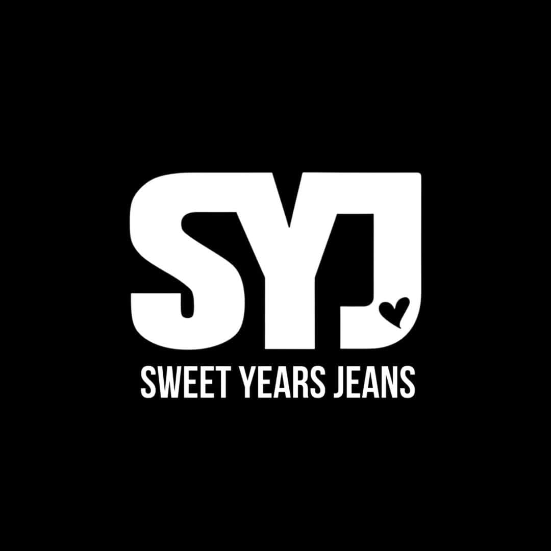 スイートイヤーズのインスタグラム：「SYJ | more on our website  #sweetyears #followtheheart #syj」