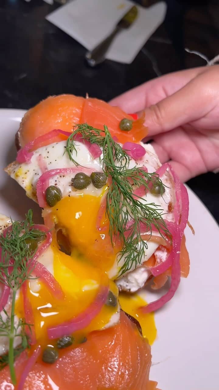 エッグショップのインスタグラム：「Start your day the right way with our signature FISH OUT OF WATER! 🐟🍳🔥 #EGGSHOPNYC  📍151 Elizabeth Street (Nolita) 📍138 N 8th (Williamsburg)」