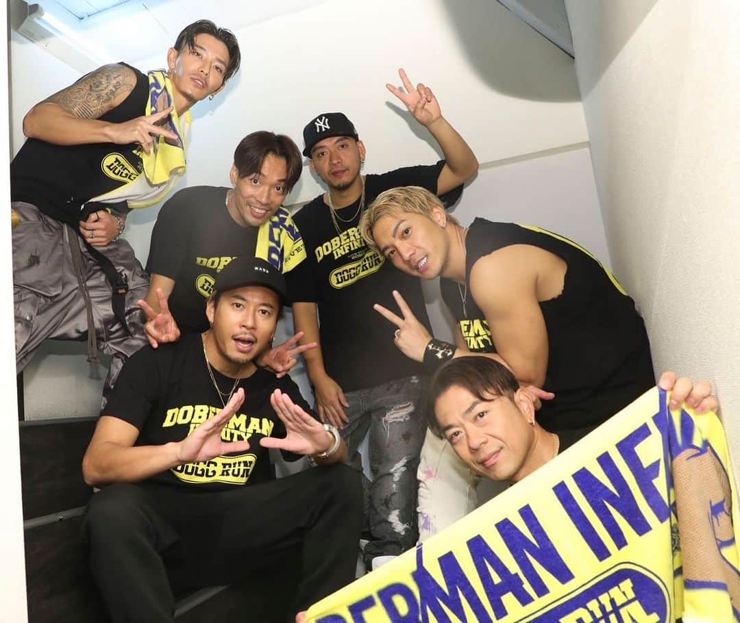 DJ HALのインスタグラム：「山口県徳山 Dogg Run🔥 初上陸？ 過去一の移動距離？ 弾丸ツアー 皆さんありがとうございました‼️ Next 山梨👍🏾 Live House Tourもいよいよラストスパートです📶  まだまだ突っ走ります🤝🏾 #dobermaninfinity #live #yamaguchi #livehouse」