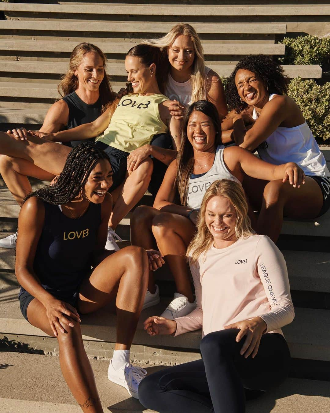 ケルシー・ロビンソンさんのインスタグラム写真 - (ケルシー・ロビンソンInstagram)「LOVB is bringing our sport home and I’m grateful to be a part of it along with some pretty incredible women 🤍   Follow @leagueonevolleyball to learn more  #LOVBlife #LOVBforLife」11月21日 4時06分 - krobin32