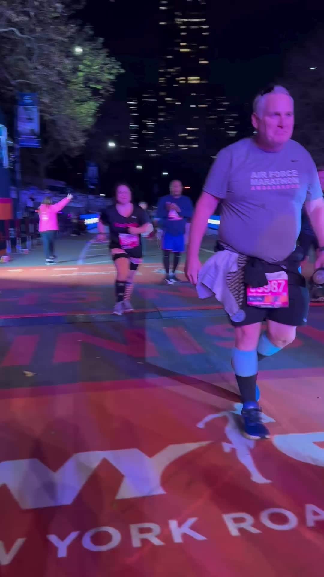 runplanetのインスタグラム：「Well done, Kayleigh!😍Join the adventure! Follow us today 🌟  Support Kayleigh Williamson in the comments!❤️👇She's one of the first women with Down syndrome to run a NYC marathon!  Video by @nycmarathon  ☝️This post is not intended for copyright infringement. DM if you’d like it to be taken down」