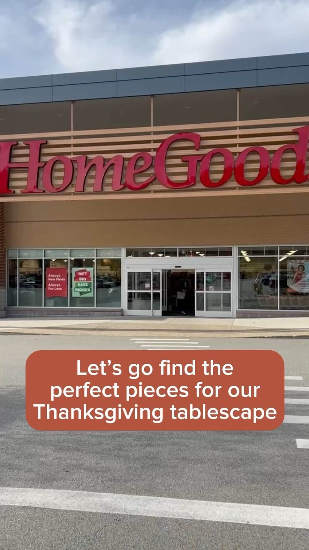 HomeGoodsのインスタグラム：「The perfect Thanksgiving Day tablescape does exist, and you can get it for less! There’s still time to find all the perfect pieces to set the mood for your feast. Head to store now! 🍗🦃」