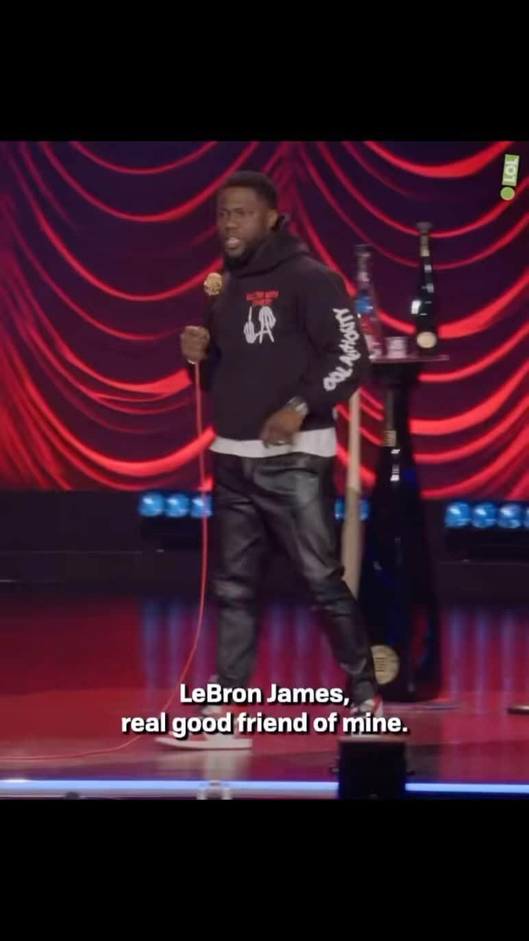ケビン・ハートのインスタグラム：「During the strike I couldn’t talk about my comedy special and all of the success that it had….I want to thank all of you for holding me down as usual. I love you all!!!!! If you haven’t watched it do yourself a favor and check it out!!!!! We are officially available on @primevideo & @appletv & @peacock …..Make sure you give yourself a “Reality Check” and laugh damn it!!!!!! #ComedicRockStarShit P.S I love my brother @kingjames 😂😂😂」