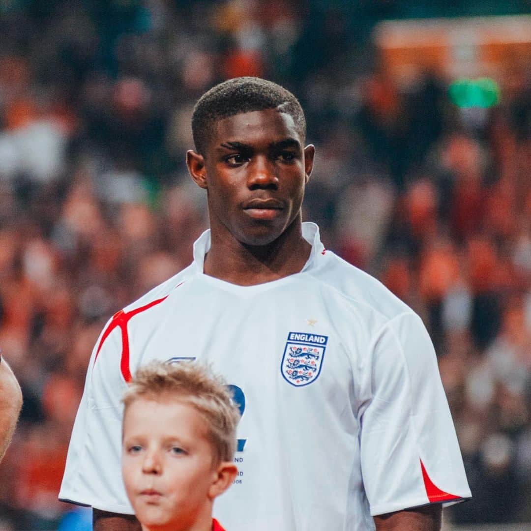 マンチェスター・シティFCのインスタグラム：「The youngest City men's players to start for @england! 🙌🏴󠁧󠁢󠁥󠁮󠁧󠁿  @micahrichards: 18 years old @rico.lewis: 18 years old @philfoden: 20 years old」