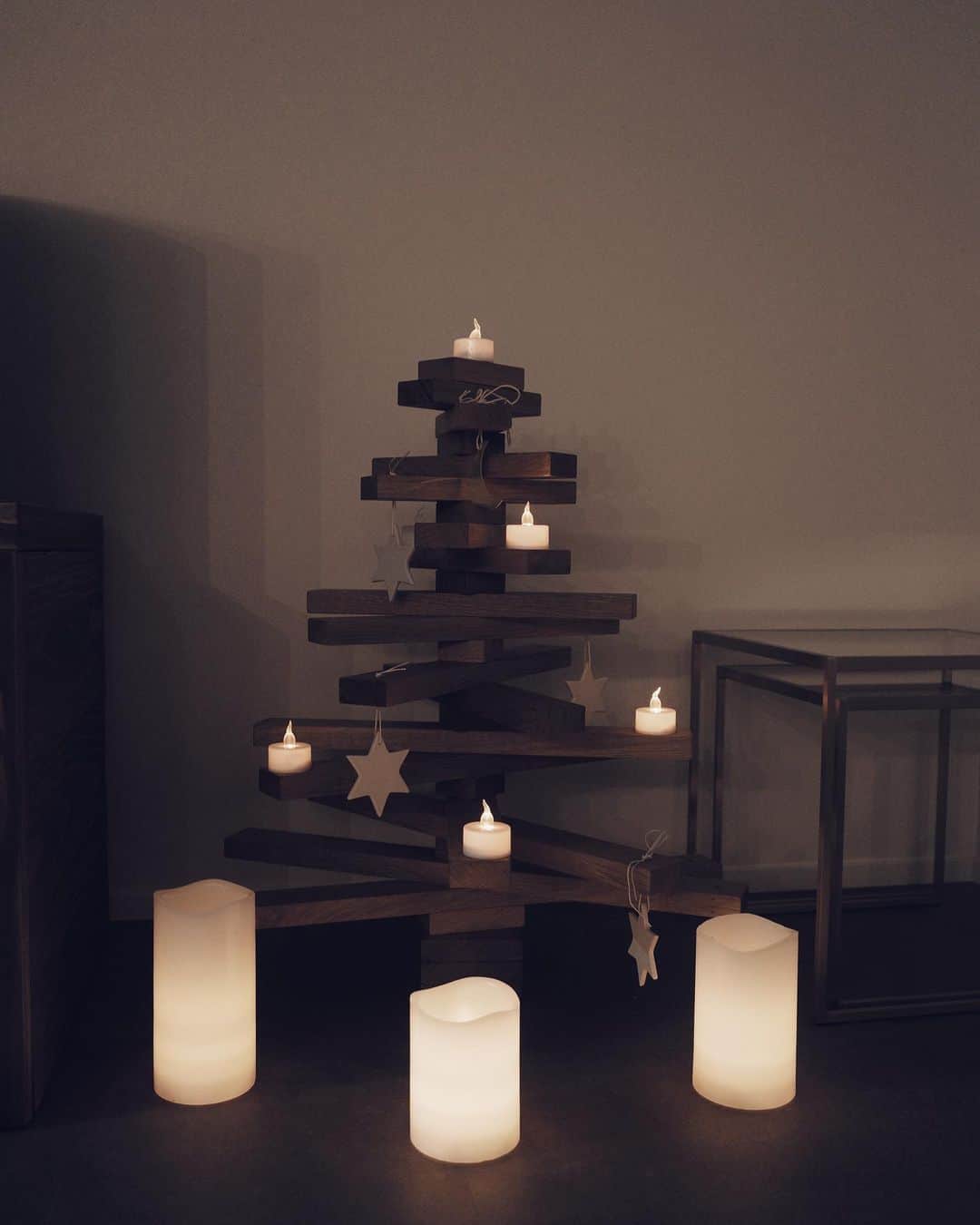 藤田敦子のインスタグラム：「ㅤ #blenda_home X'mas tree🌲  #xmastree #christmastree #クリスマスツリー」
