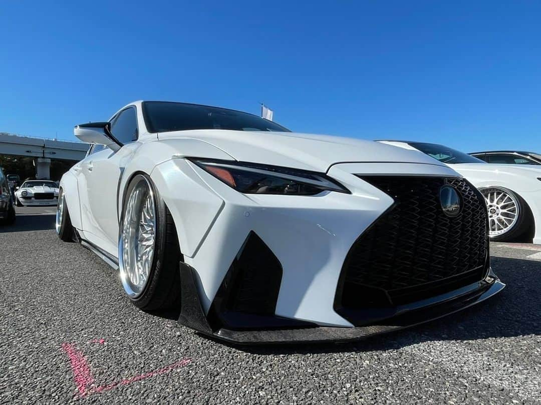 Spirits Artisanのインスタグラム：「Special Thanx for @char_you_owata_1  Artisanspirits LEXUS IS300h GT wide body stand on the @stancenationjapan @stancenation in Odaiba! USA : @evasivemotorsports @butlertire Canada : @advanced_auto_salon @otto.auto.service China : @bondchina Hong kong : @nigeljdmparts Taiwan : #車庫小舗 Russia : @suv.project Kazakhstan : @spoiler.kz Indonesia : @premierautowerkz Philippine : @jworksunlimited @artisanspiritsph Singapore : @mwsautoworks Thailand : @prodriveshop India : @racetechindia Malaysia : @donloh2007 Bahrain : @kanooperformance Kuwait : @hamad_skyline UK : @streettracklife Australia : @import_monster @traum06996 @car_life_staff @sunyard @bondosaka #bondourawa @bondtokyo @bond_omiya @bondoiimura @ysr0443 @cs.forme_1 @office_k_tokyo @discoverlexus @artisanspiritsusa @artisanspiritsph @artisan_spirits_canada @artisantaiwan #artisanspirits #artisan #asms #lexustuned #lexususa #lexusis #is350 @artisan.ceravi  #lexustuned #lexususa #lexus #lexusis #lexusisfsport #club_is #lexusclub #lexusnation #lexusfamily #lexusgram #lexuscustom #lexuslove #lexusjapan #lexusboys #lexusgallery #artisanspirits #airforcesuspension #workwheels #kicker #lowered #widebody」