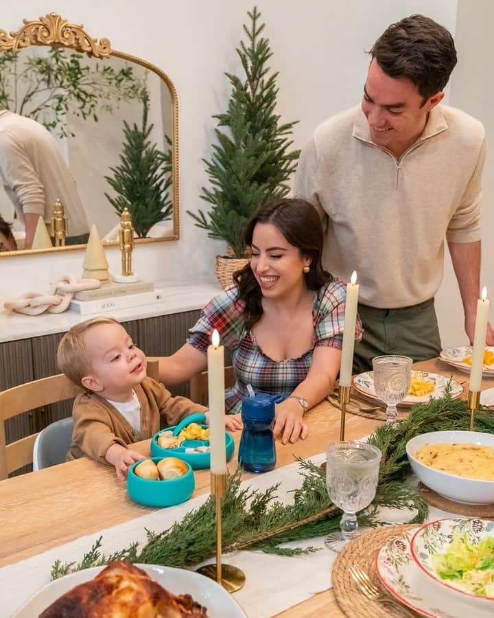 OXOのインスタグラム：「This Thanksgiving, let OXO be your sidekick in creating unforgettable family feasts. From prep to plate, we've got the gadgets to make every moment deliciously memorable, even for the littlest members of your family. 🍂🍴 #OXOBetter  📷: @caroldemauro」