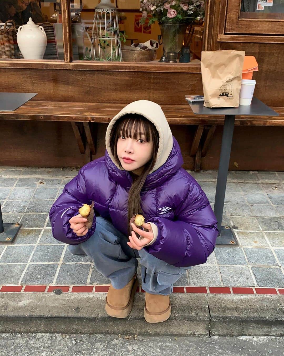 スアさんのインスタグラム写真 - (スアInstagram)「쪼~금 마니 추웠던 날들 🌬️」11月21日 18時42分 - midoricoo
