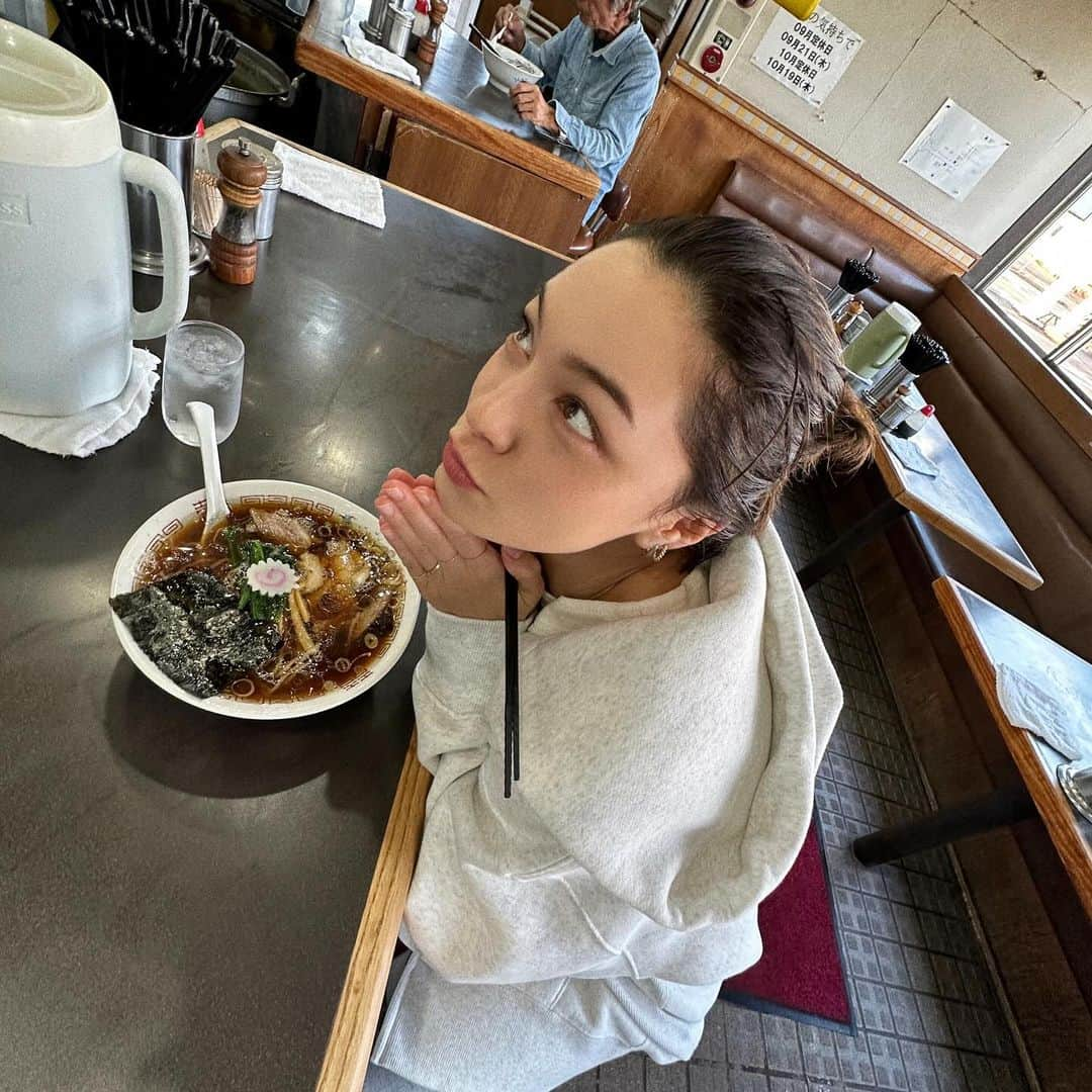 ステファニーさんのインスタグラム写真 - (ステファニーInstagram)「🍜🍥♨️ 完全なる青島。 このお風呂に浸かりたい。 #love #yummy #ramen #青島 #ラーメン #麺スタグラム」11月21日 19時02分 - steph_0928_