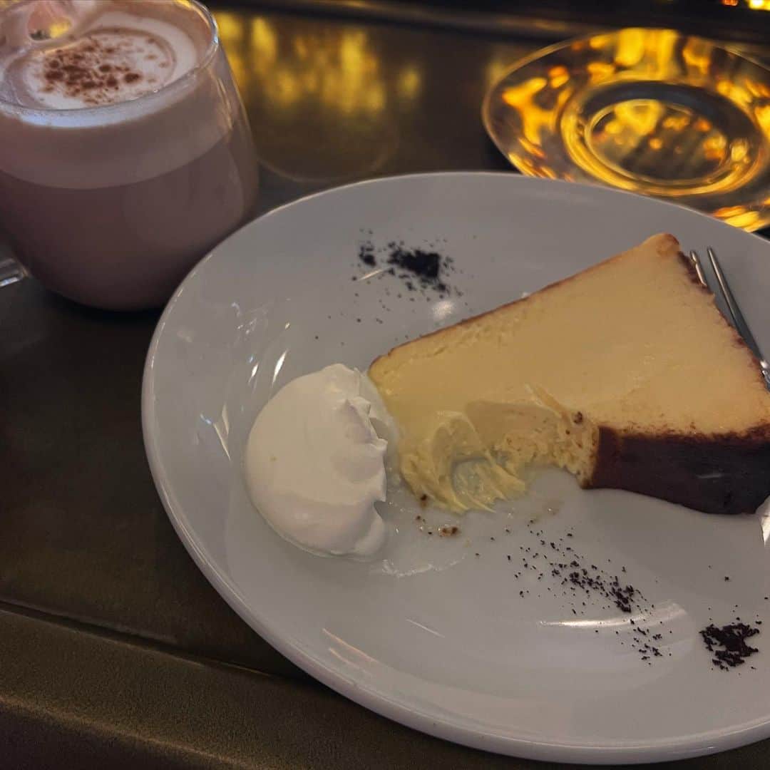 森山紗希さんのインスタグラム写真 - (森山紗希Instagram)「大好きなチーズケーキ」11月21日 18時55分 - morisaki0404