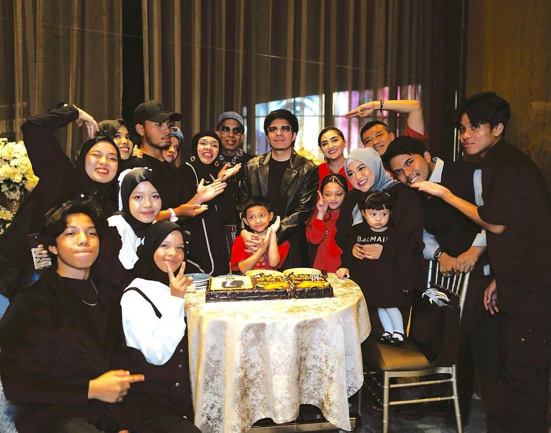 Ashantyさんのインスタグラム写真 - (AshantyInstagram)「Bday Dinner abang @attahalilintar」11月21日 19時00分 - ashanty_ash