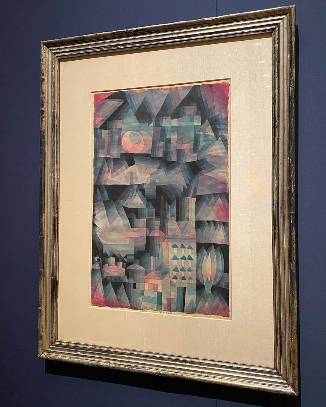 浅見姫香さんのインスタグラム写真 - (浅見姫香Instagram)「I want to go to the Paul Klee Center in Switzerland someday. I like his lyrical paintings.」11月21日 19時30分 - himeka_asami_official