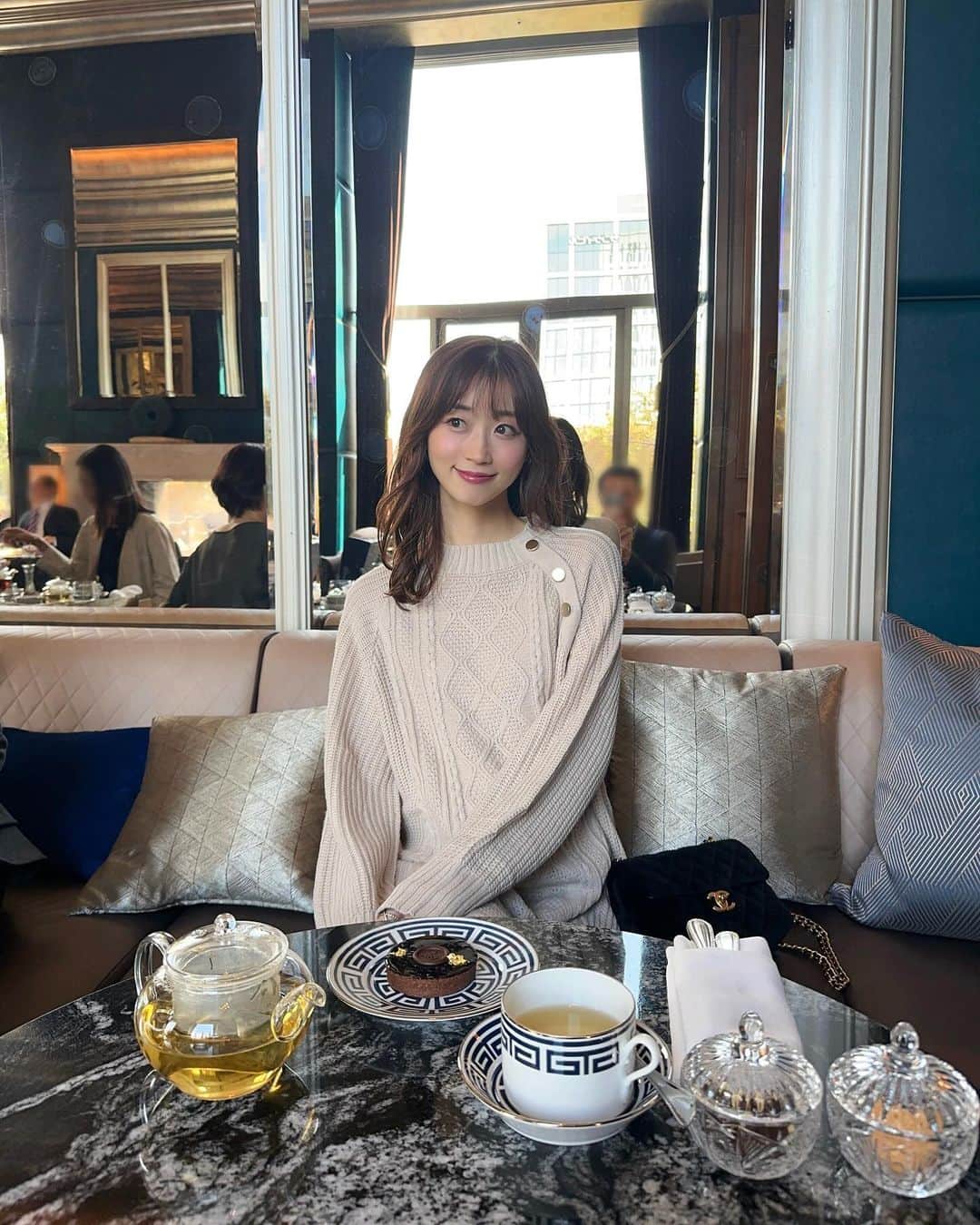牧野結美さんのインスタグラム写真 - (牧野結美Instagram)「🍰🫶🏻💗  関西に帰ってきて いろいろと行ってみたかったところへ 車で連れて行ってくれる両親に感謝☺️🌸  #セントレジス #セントレジス大阪」11月21日 19時31分 - yumi_makino_