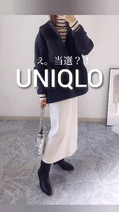 acoのインスタグラム：「UNIQLO  え。当選した〜👏  フランネルシャツ投稿キャンペーンで当選して White Mountaineeringのフリースフルジップパーカを頂きました🥹💓⁡ ⁡ 𝐓𝐡𝐚𝐧𝐤 𝐲𝐨𝐮 -♡ @uniqlo_with @uniqlo_jp  という事で 全身ユニクロコーデもしてみた♪  軽くて暖かい♡ 異なるフリースを組み合わせたハイブリッドデザイン。リサイクル素材を使っているのも素敵✨  この秋冬たくさん着ます🥰  ** #UNIQLO #骨格ウェーブ #上下ユニクロ部#上下ユニクロコーデ #全身ユニクロ #ユニクロ#ユニクロコーデ #アウター#フリース #ユニクロのフリース #whitemountaineering #40代#40代ファッション #40代ママ #着回し#着回しコーデ #秋コーデ#秋服 #秋冬ファッション#冬コーデ #大人カジュアル#大人女子」