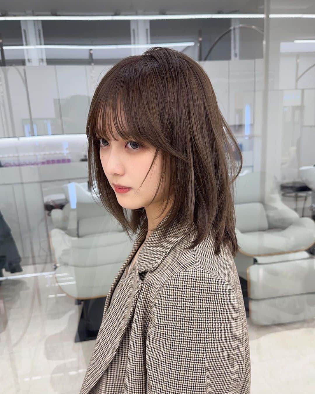 あみち。さんのインスタグラム写真 - (あみち。Instagram)「天才ゆうやさん（ @yuya_coa ）に髪の毛してもらってお色気あみさんになりました🍁🍂」11月21日 19時40分 - ami_._._suzuki