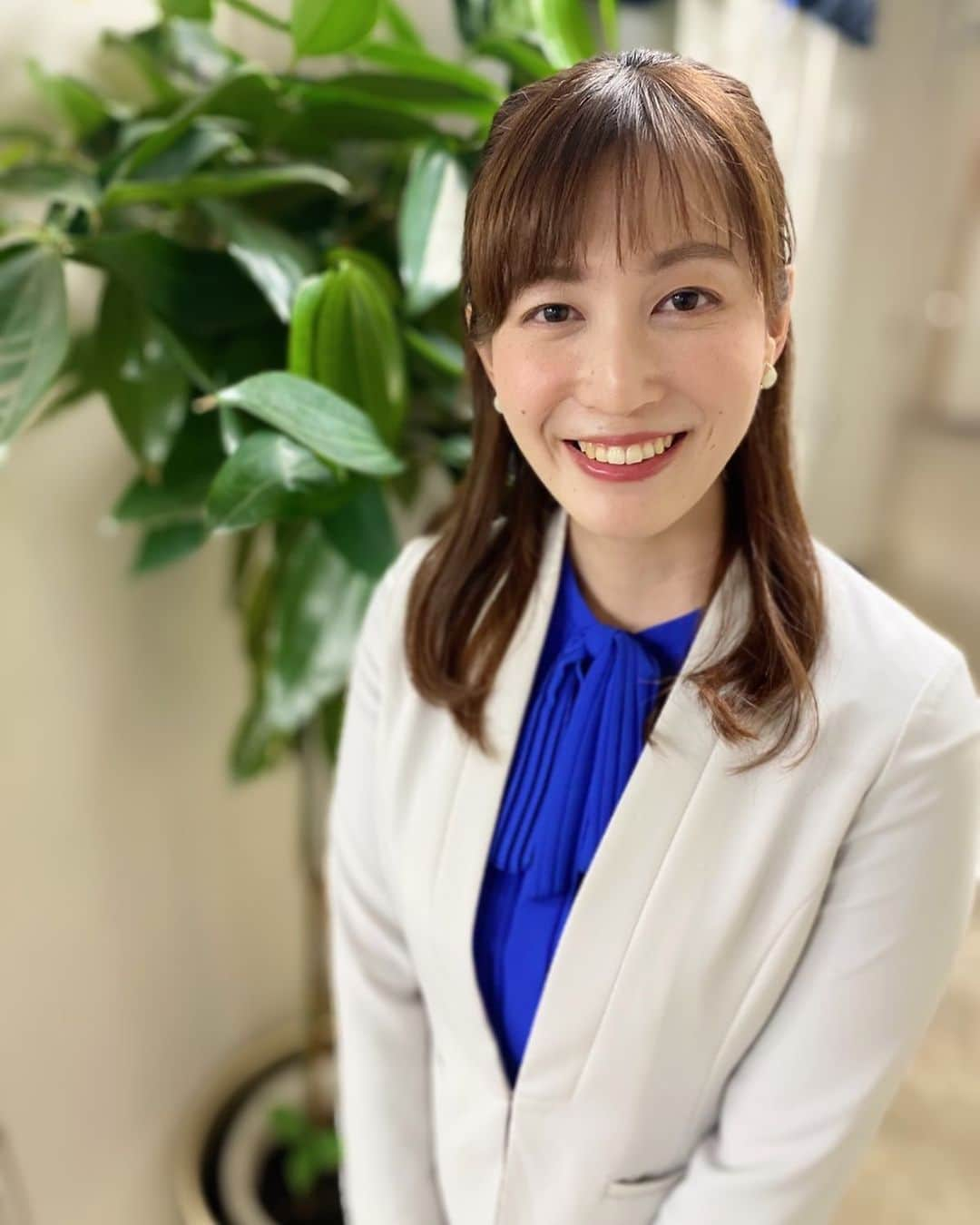 西﨑梨乃さんのインスタグラム写真 - (西﨑梨乃Instagram)「. きょうは 岡山県議会特番の収録でした📺✨ . 岡山県内の大学に通う大学生と zoomで繋いで 県議会議員のみなさんに 質問をしていただく討論会でした！✨ . 放送日などはまたお知らせしますね📢✨ . 県議会議員の皆さんもとても気さくで話しやすかったです☺️☺️😉 . 収録に参加してくださった 県議会議員のみなさん、大学生のみなさん ありがとうございました💐✨ . . @rino_nishizaki  . . #西日本放送 #RNC #岡山 #香川 #アナウンサー」11月21日 19時50分 - rino_nishizaki