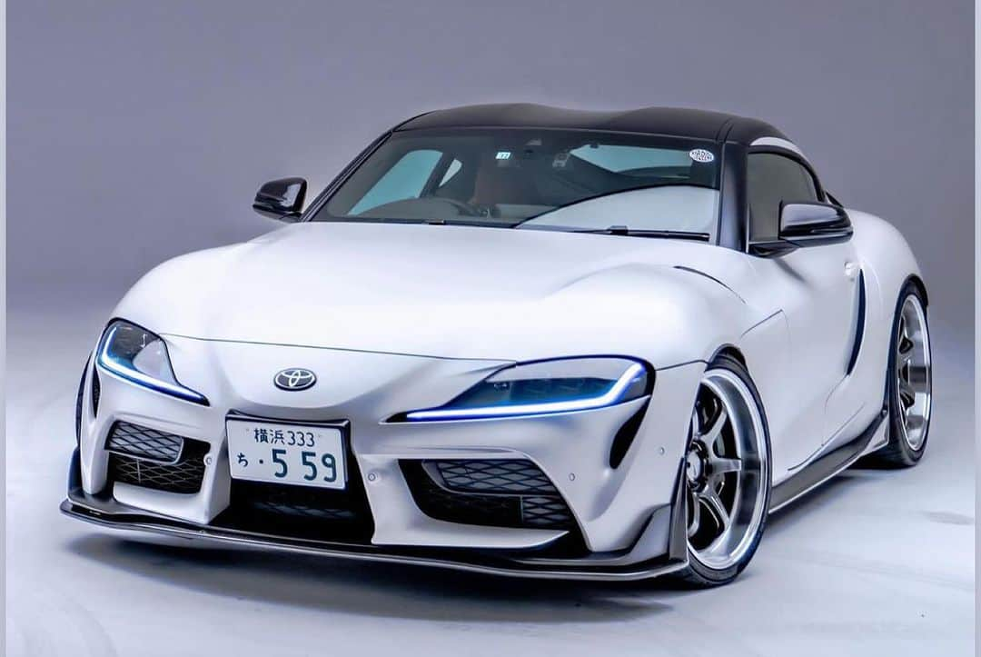 織戸学さんのインスタグラム写真 - (織戸学Instagram)「GR Supra MAX ORIDO carbon style  carbonの方が人気が 高い  2024年　東京オートサロン　 MAXORIDOブースにて  @akea_japan  @yokohamawheel  @yokohama.rubber_jp   @projectmu.official   #maxorido #grsupra #supra  @130ryokohama  @ridox559_maxorido   @studio_paddock @maaya_orido_559」11月21日 19時50分 - maxorido