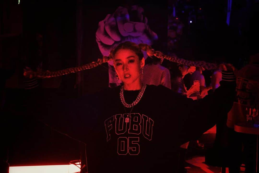 jyA-Me（ヤミー）のインスタグラム：「FOU US BY US🔥 #fubu #shibuyaor」