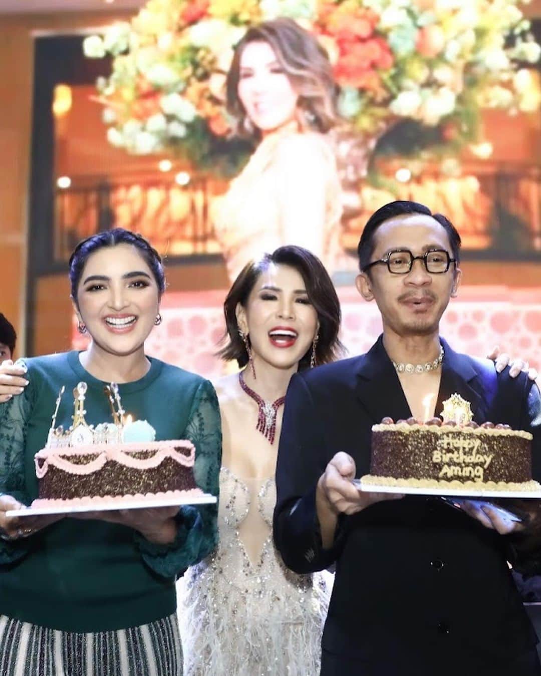 Ashantyさんのインスタグラム写真 - (AshantyInstagram)「Happy Bday sis @helenalim899」11月21日 11時29分 - ashanty_ash