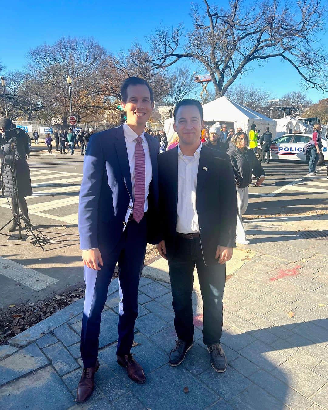 ベン・サヴェージのインスタグラム：「Very meaningful visit to Washington D.C.」