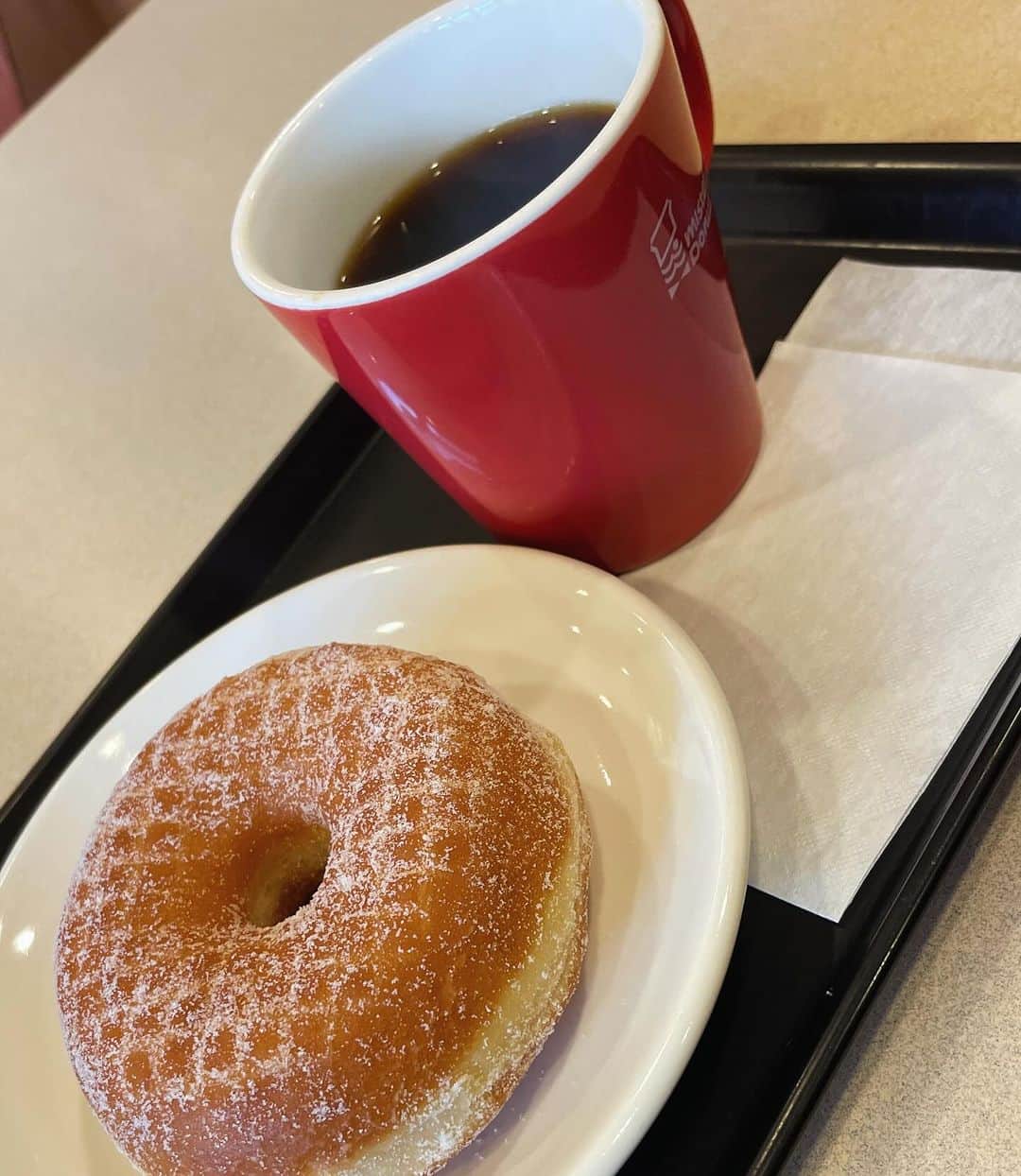 鈴木央紹のインスタグラム：「お酒をやめたら、こういう甘いものも食べたくなるのですね。 多分、人生初！ 自分でもびっくり笑  以前なら、真だちポン酢と生中！」