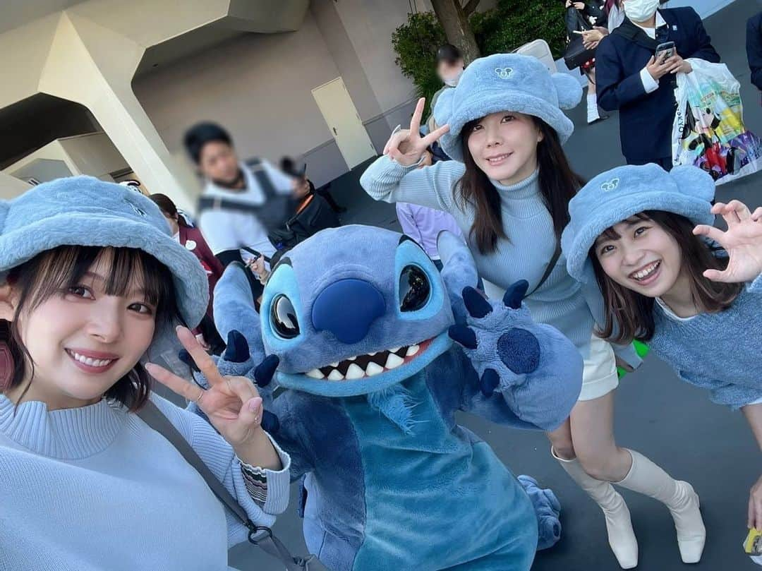 丸山奏子のインスタグラム：「ディズニー行ったときのやーつ！  楽しかったなーーー またいきたいなーーーー」