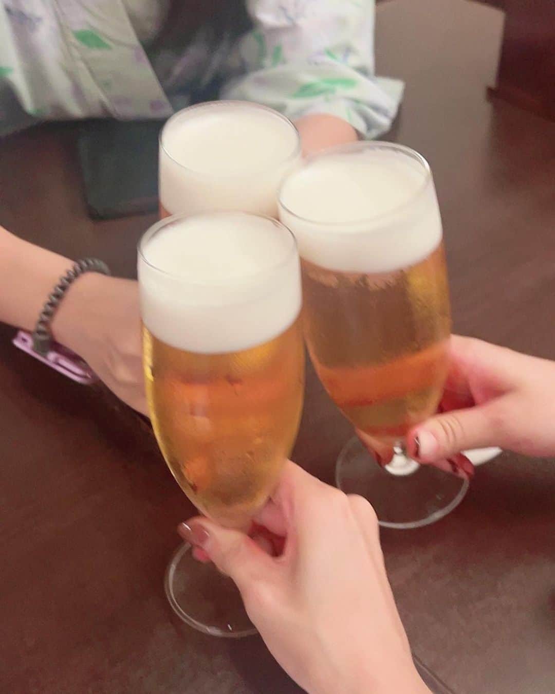 西村まどかさんのインスタグラム写真 - (西村まどかInstagram)「山登り⇨温泉⇨ビール 世界一美味しかった〜 日帰りとは思えない充実度でした。  結局摂取カロリーの方が多かったな🫠  寒暖差と乾燥で喉がやられそうです、、 土日は急激に冷え込むそうなので気をつけてね🍵  ㅤㅤㅤㅤㅤㅤㅤㅤㅤ #箱根湯本 #天成園 #金時山  #浴衣 #日帰り温泉 #箱根」11月21日 15時33分 - madoka_nsmr