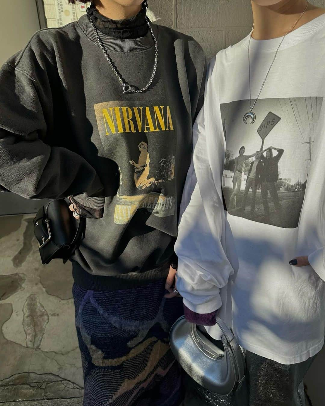 Ameri VINTAGE LUMINE SHINJUKUさんのインスタグラム写真 - (Ameri VINTAGE LUMINE SHINJUKUInstagram)「. NOW ON SALE———  NIRVANA VINTAGE LIKE SWEAT (02320320880) ￥16,500 tax in ブラック  NIRVANA BIG LS TEE (02320320870) ￥12,100 tax in ホワイト  Mana 156cm Rena 158cm  @amerivintage #amerivintage  #ameri #ameri_staffsnap #ameri2023autumnwinter #nirvana」11月21日 15時38分 - ameri_shinjuku