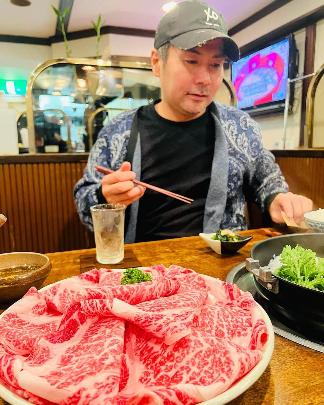 SHOGOさんのインスタグラム写真 - (SHOGOInstagram)「ニホンハナンデモオイシイネ😋  #175R #SHOGO」11月21日 16時55分 - 175r_official