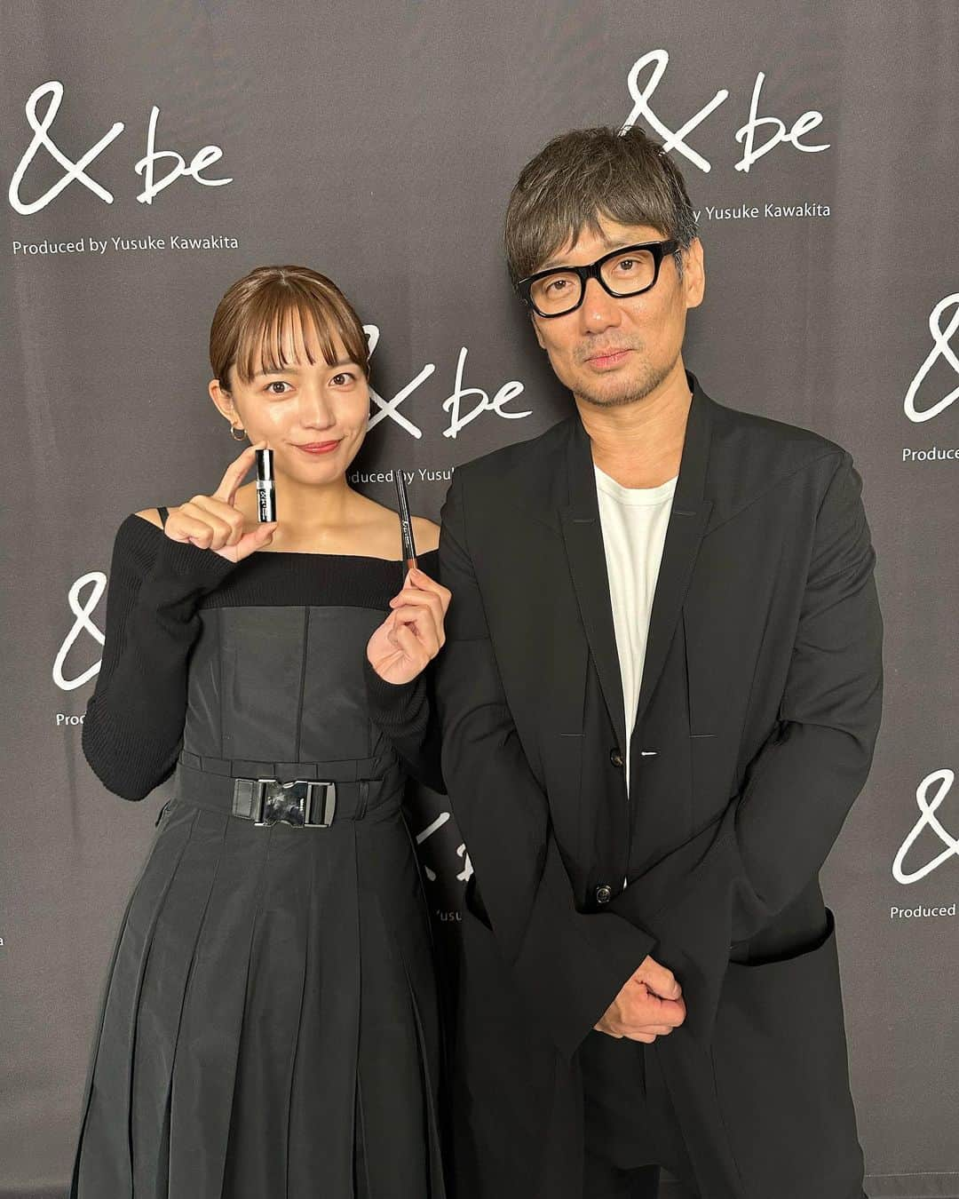 川口春奈さんのインスタグラム写真 - (川口春奈Instagram)「いよいよ明日から発売でございます🤝 @andbe_official  @kawakitayusuke」11月21日 17時23分 - haruna_kawaguchi_official